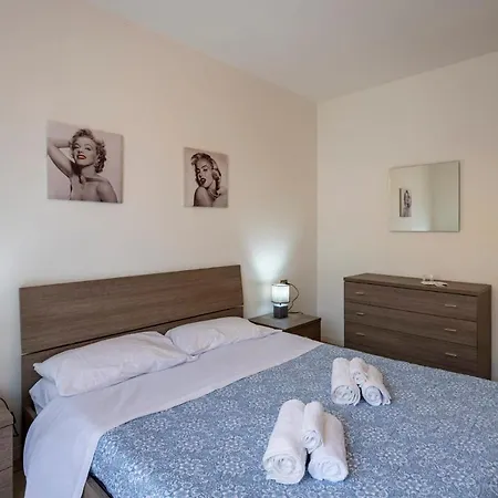 Duca'S Suite - Appartamento Novara Exterior photo